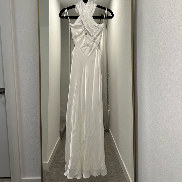 Bardot Wyn Dress - Picture 3 of 6